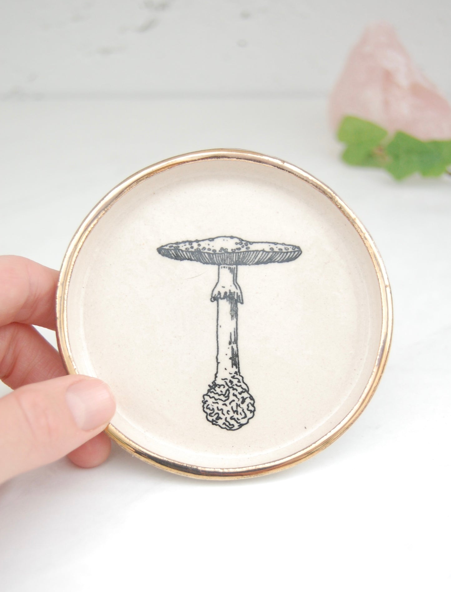 Amanita Mushroom: Decor Dish